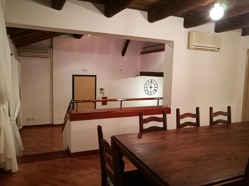 Farolfi Apartments Pepoli Bolonia Exterior foto